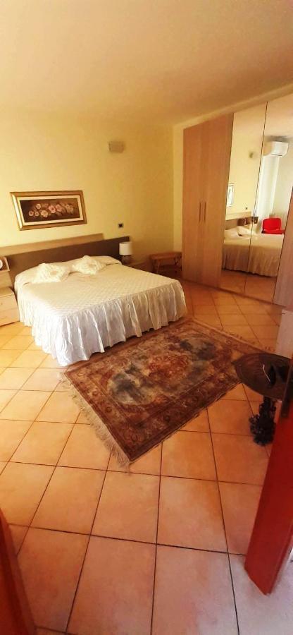 Hotel La Via Del Mare Oristano Zewnętrze zdjęcie